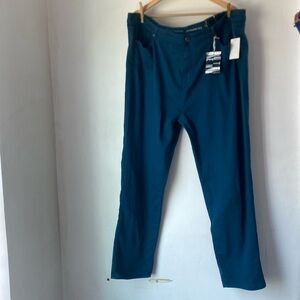 NWT Avenue Denim 26 Straight Jean